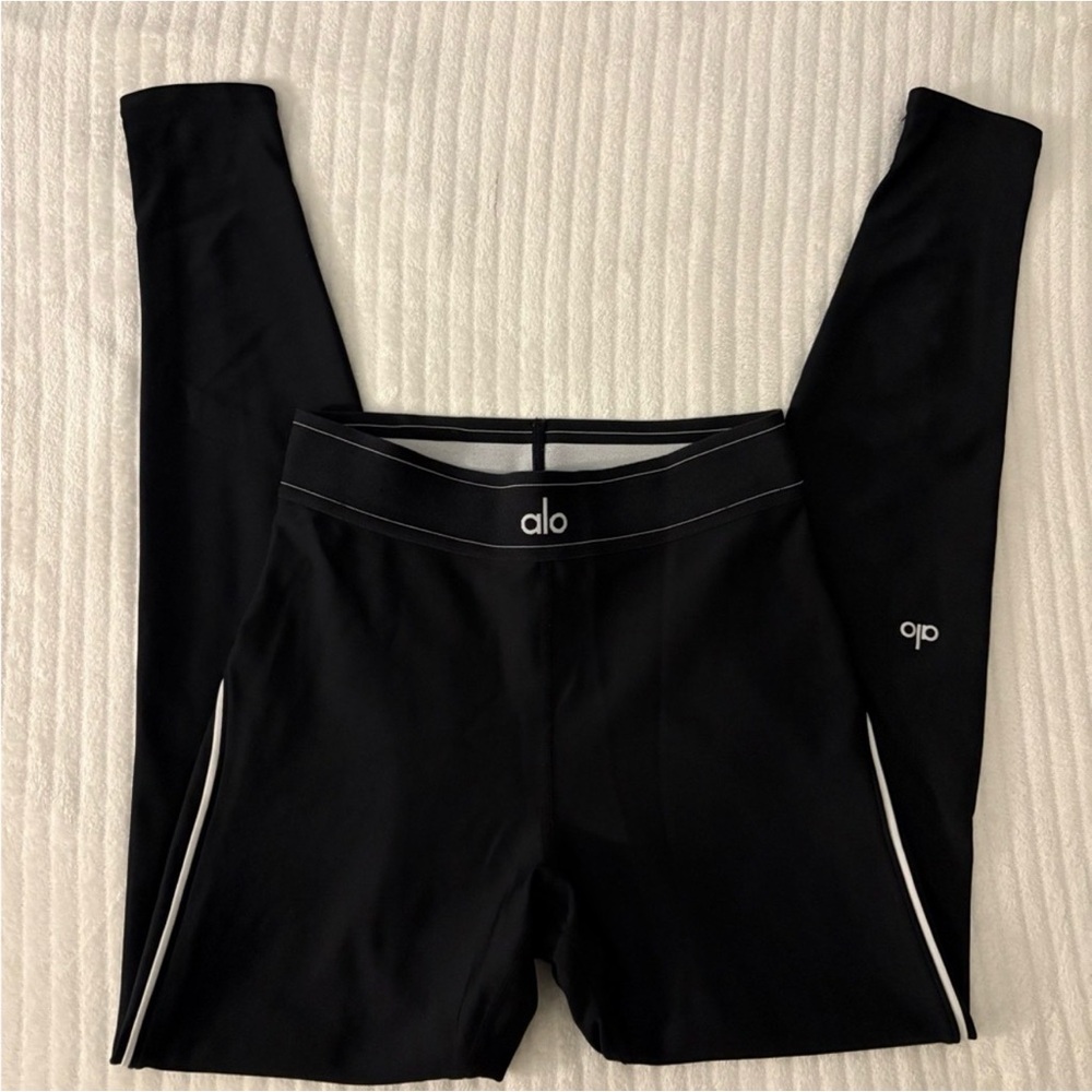 Alo Black Leggings